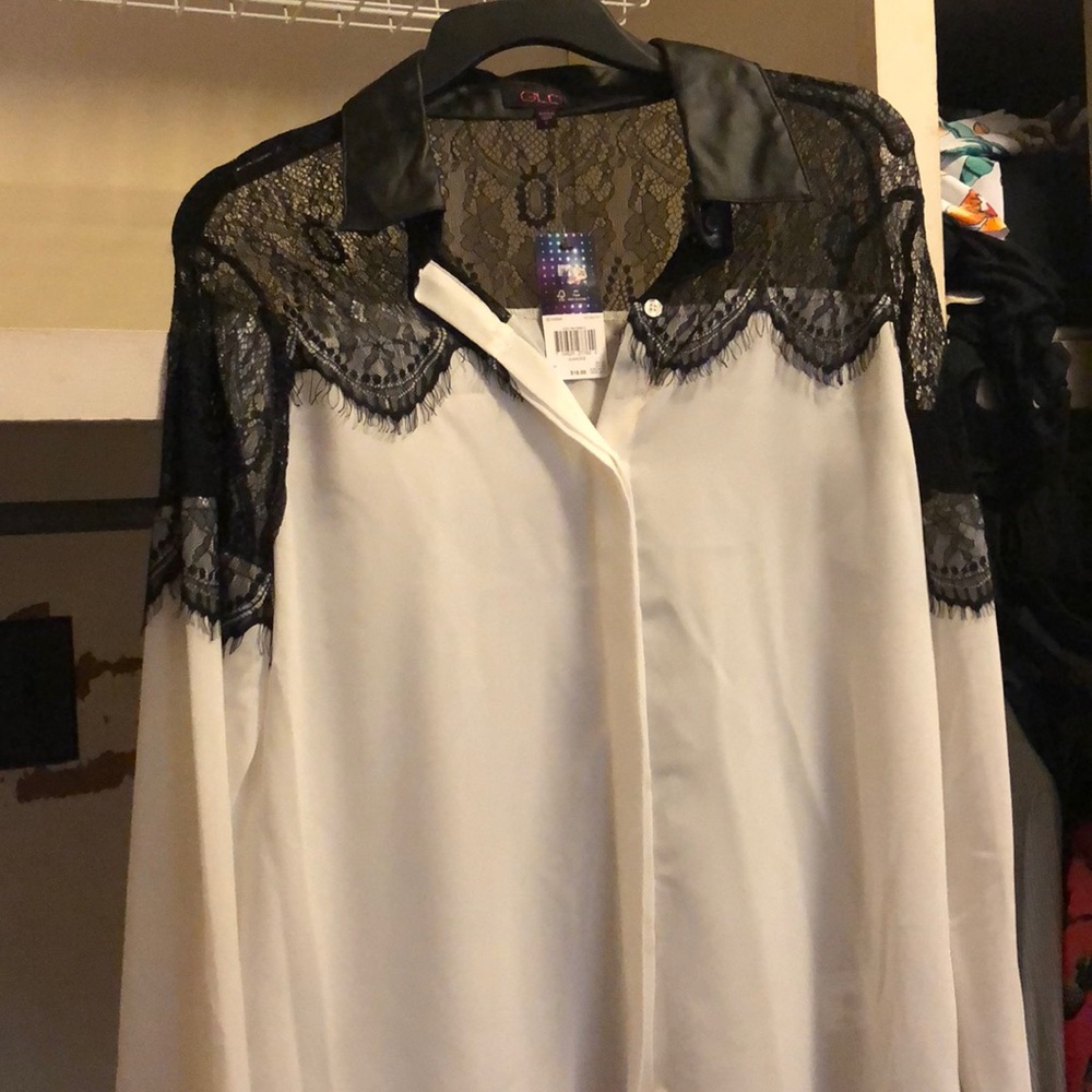 Silky bottom up shirt